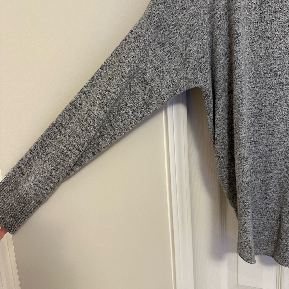 Abercrombie & Fitch Grey Button Down - Picture 6 of 9